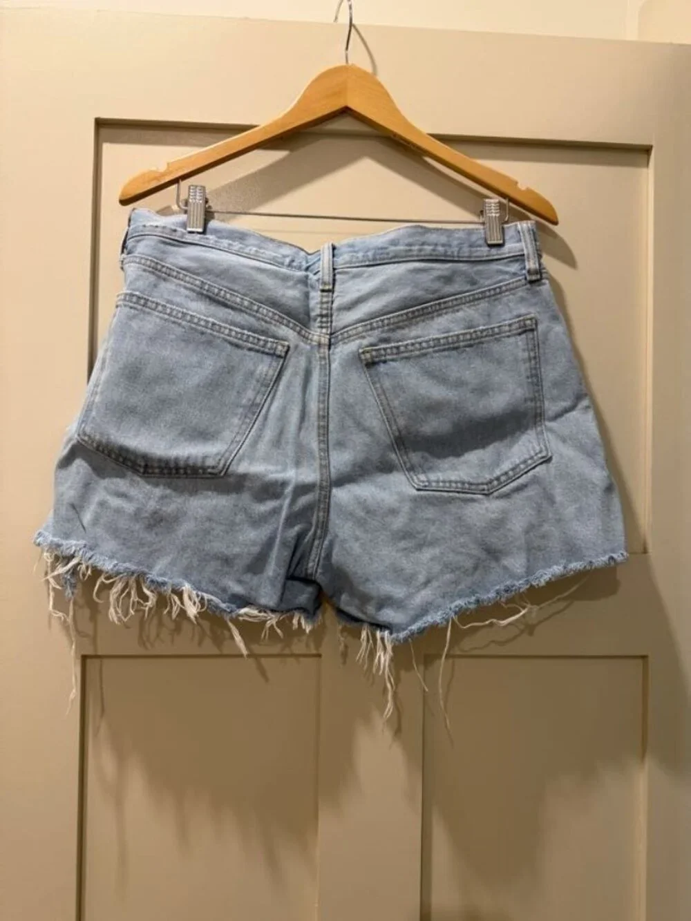 Universal Thread Mid rise 90's Baggy Denim Shorts Size 10